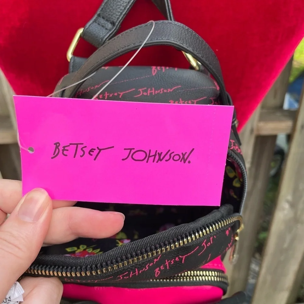 Betsey Johnson cute kitch dog mini backpack